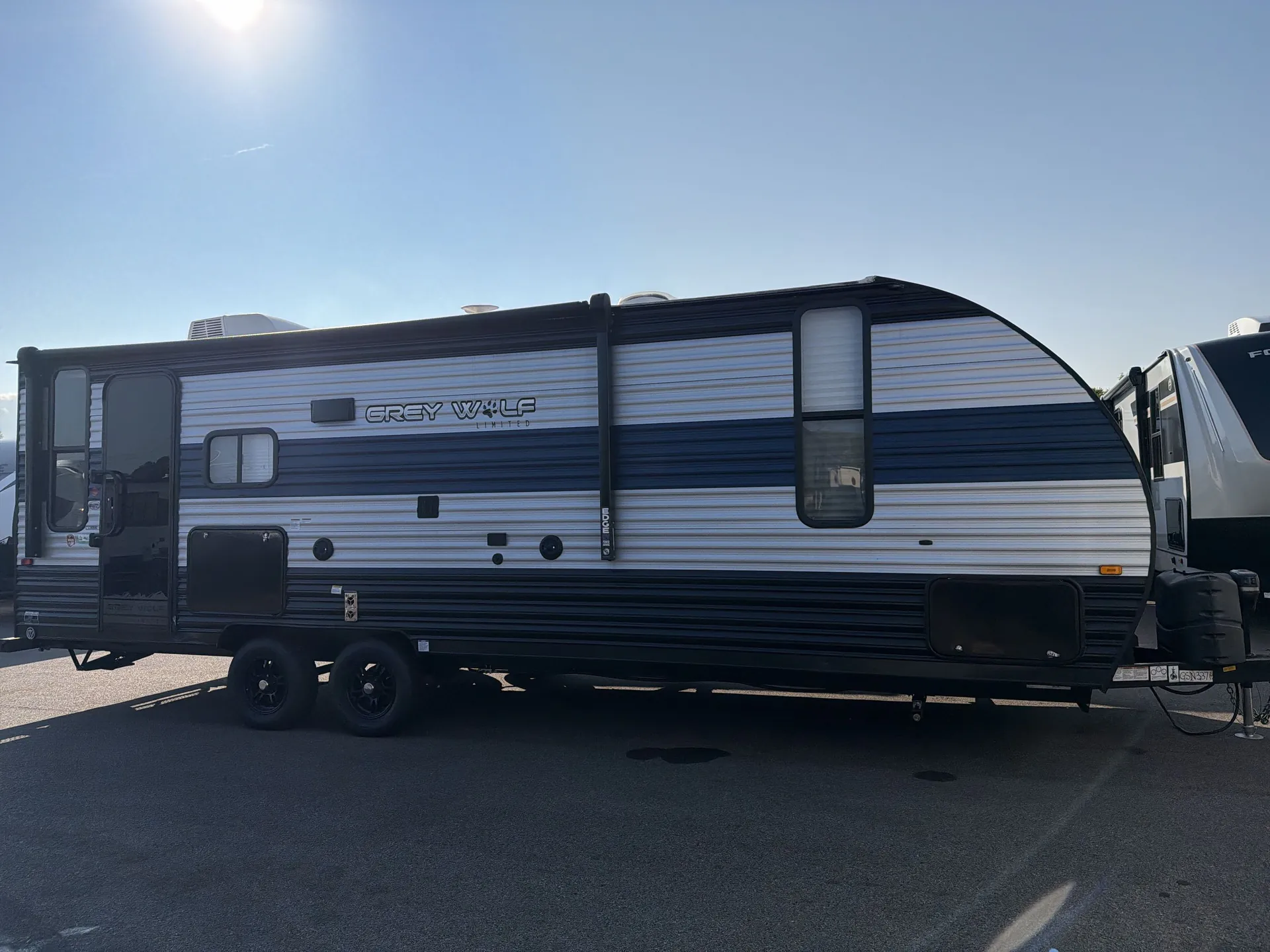 2022 Forest River Cherokee Grey Wolf 23MK — backside