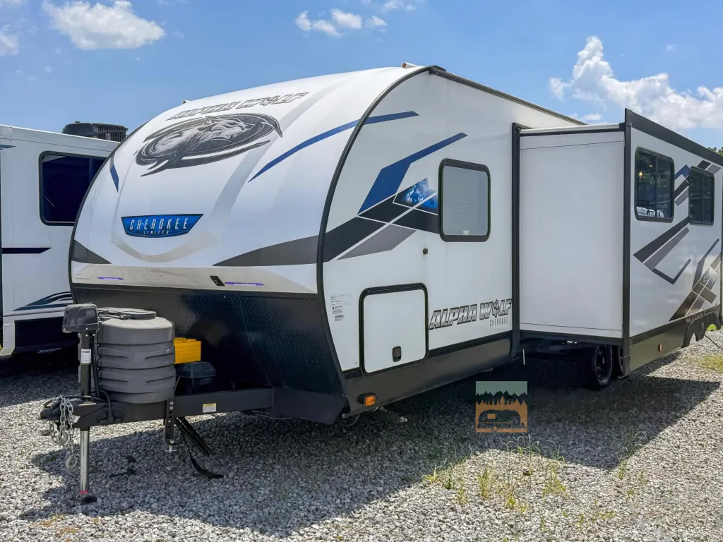 2024 Forest River Cherokee Alpha Wolf 26DBH, Photos photo 19