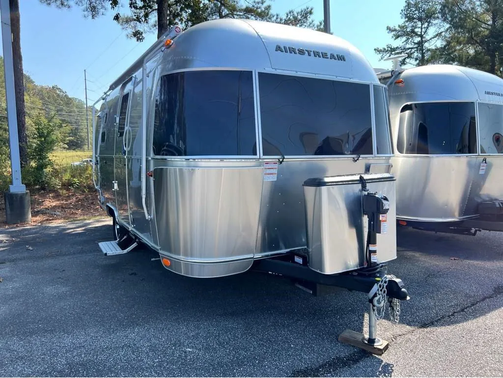 2026 Airstream Caravel 20FB - Photo 2