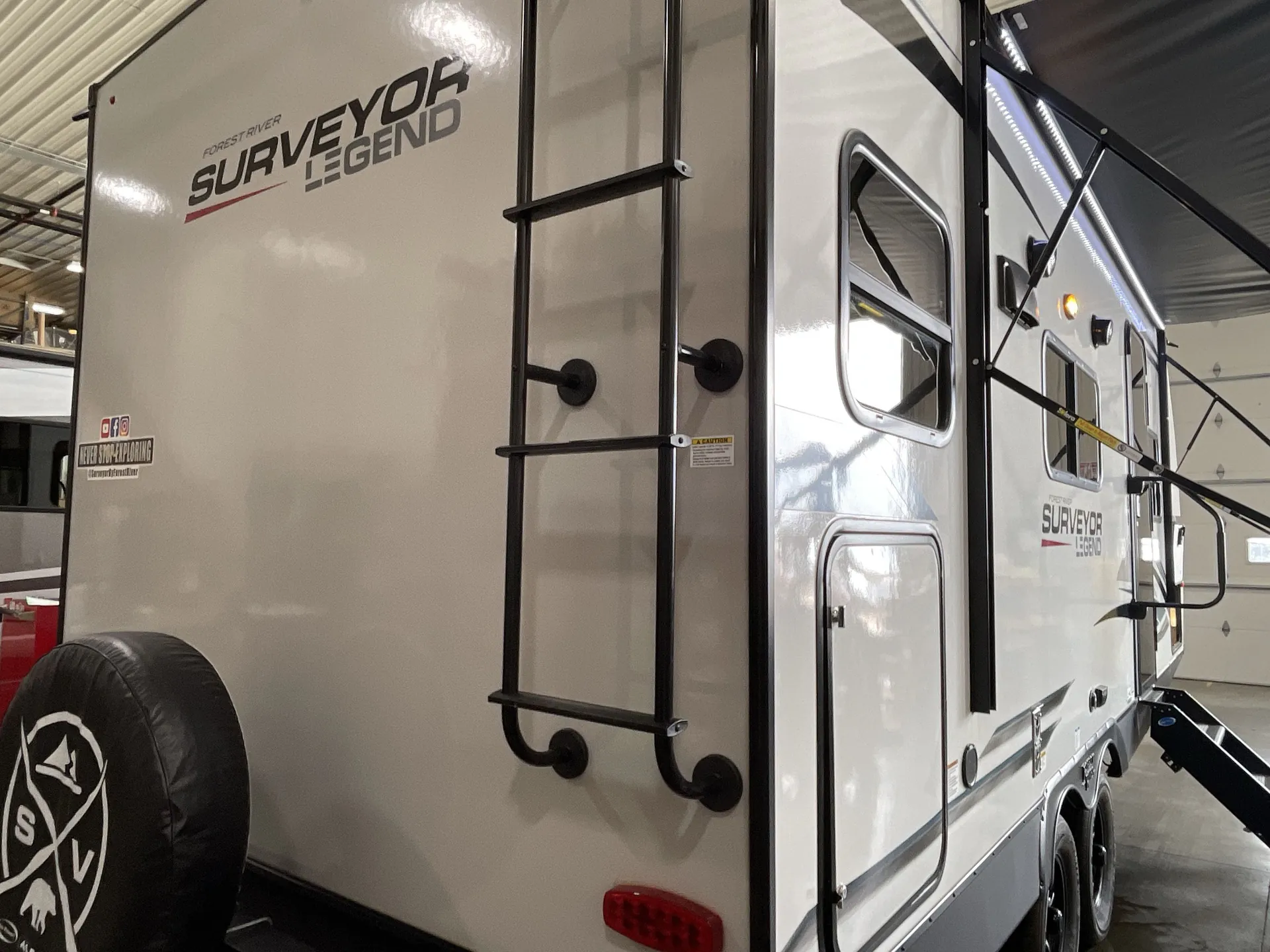 2023 Forest River Surveyor Legend 203RKLE — campside