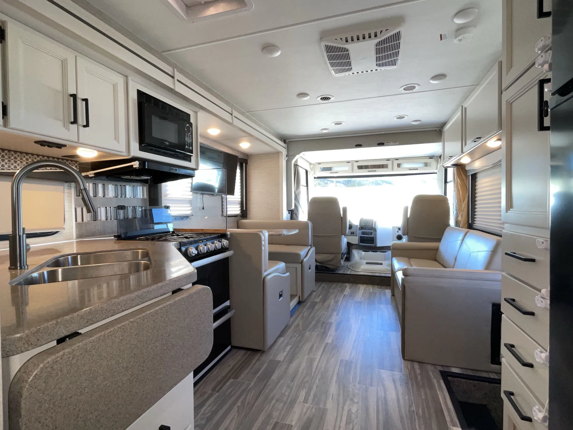2023 Thor Motor Coach Ace 29G — living area main