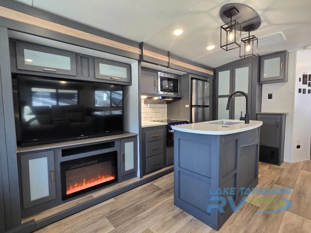 2023 Keystone RV Premier Ultra Lite 31REPR - Photo 3