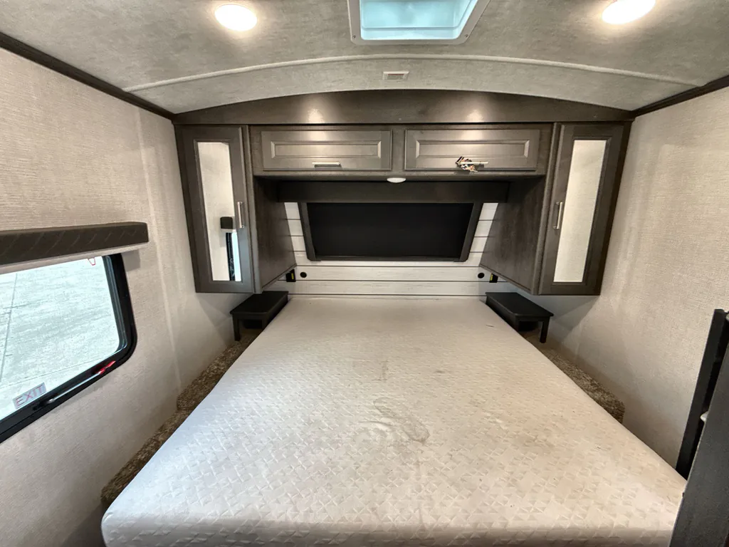 2024 Keystone Cougar Half-Ton 30BHS, Photos photo 15