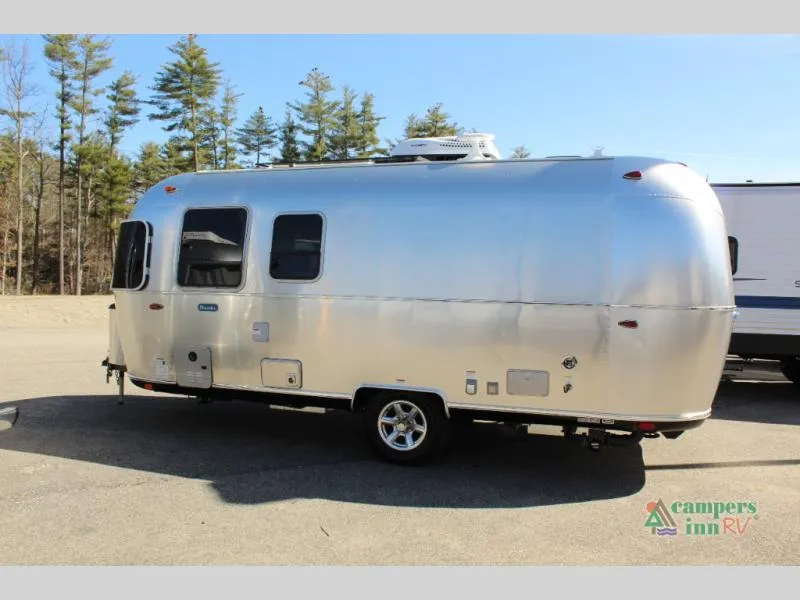 2026 Airstream Bambi 22FB - Photo 4