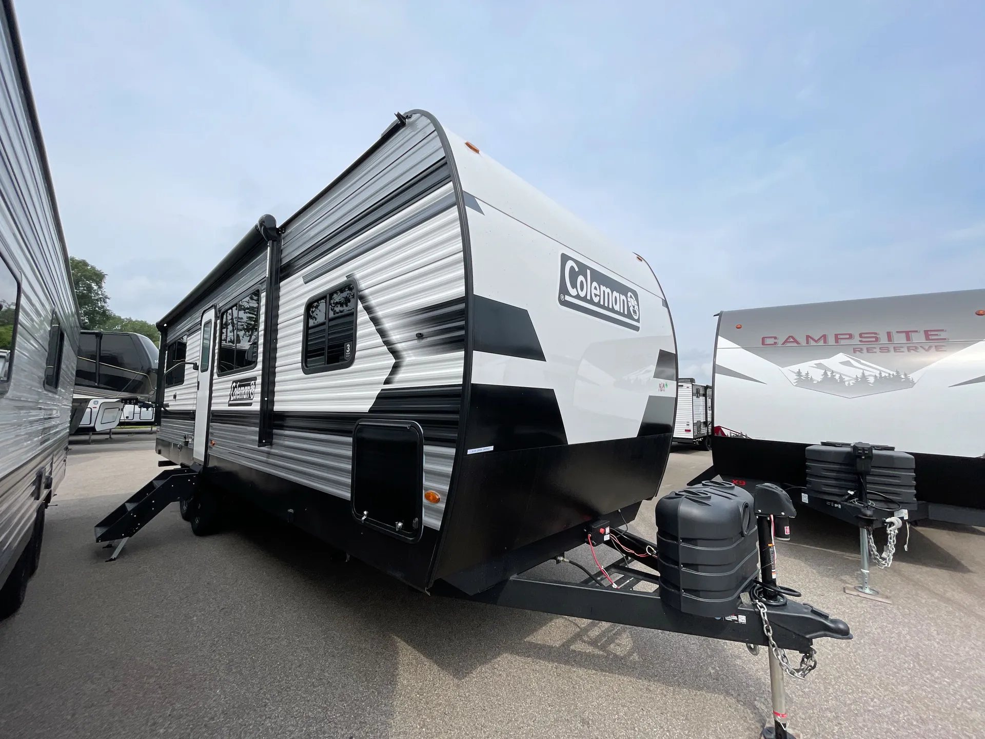 2027 Keystone Coleman Lantern 25REX dealer photo 1 from Camping World