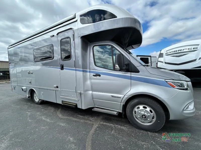 2025 Winnebago View 24T AWD - Photo 2