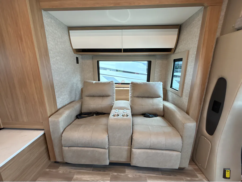 2026 Tiffin Wayfarer 25 XPW, Photos photo 9