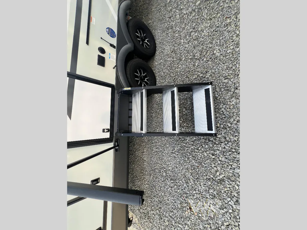 2026 Forest River Flagstaff Micro Lite 25FKB, Photos photo 8