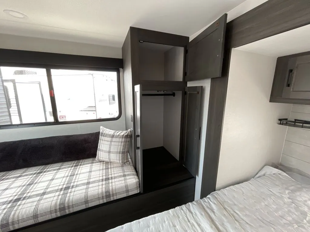 2026 Venture RV Stratus SR282VFD, Photos photo 39