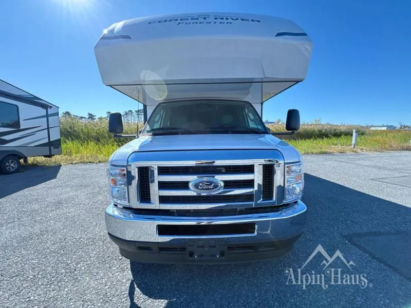 2025 Forest River Forester LE 2351LE FORD - Photo 4