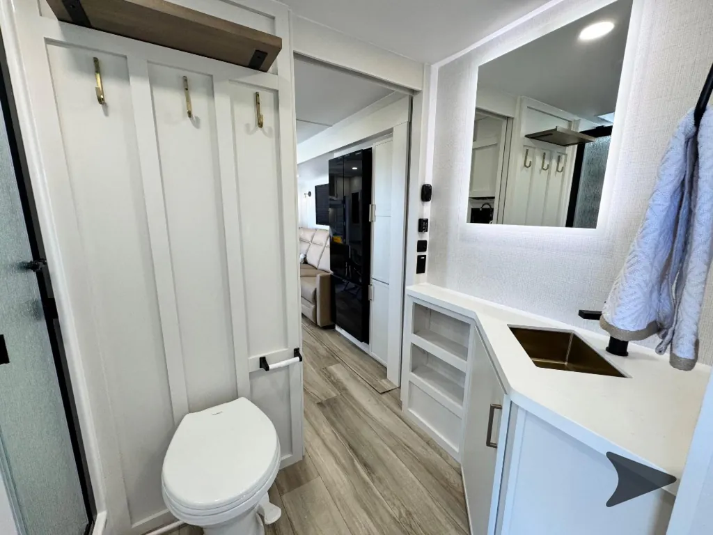 2027 Brinkley Model I 290, Photos photo 27