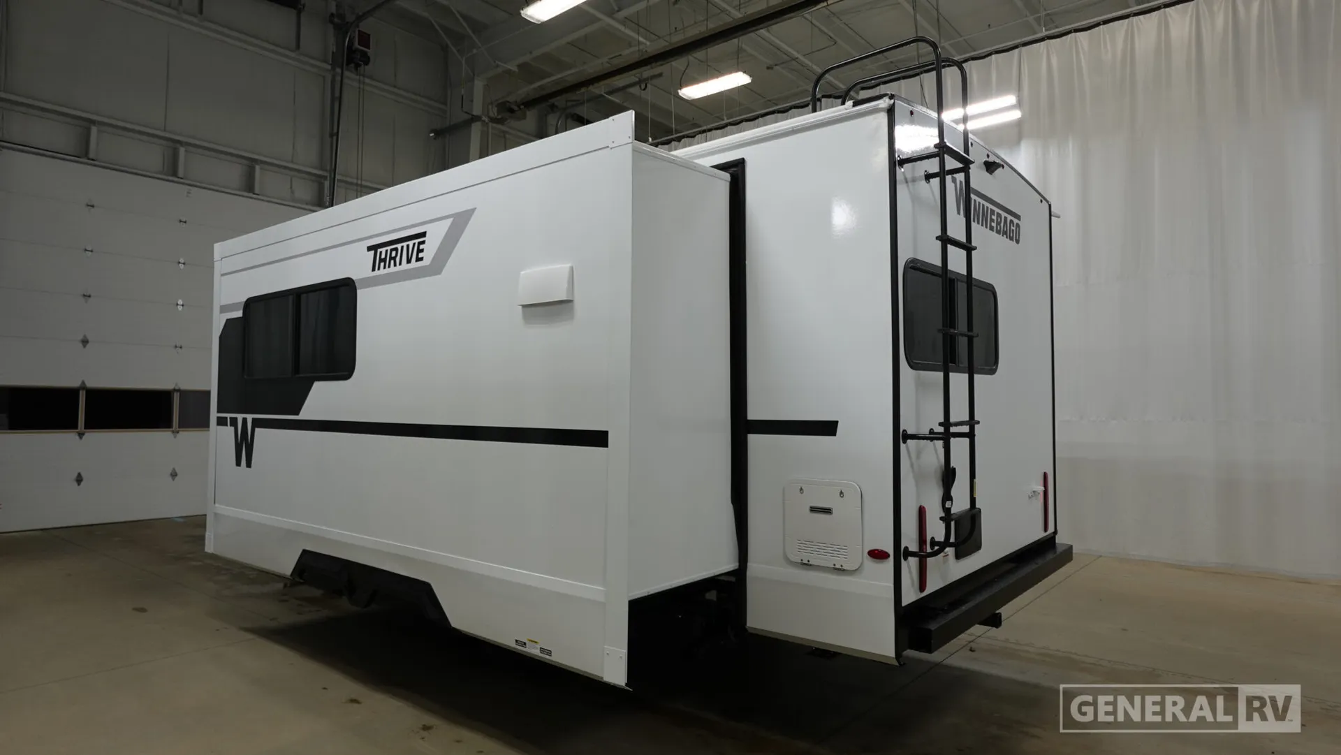 2026 Winnebago Thrive 22MLS - Photo 4
