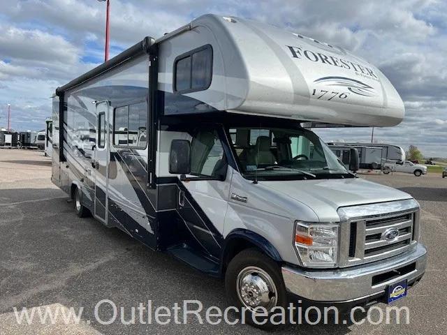 2018 Forest River Forester 3051S - Photo 2