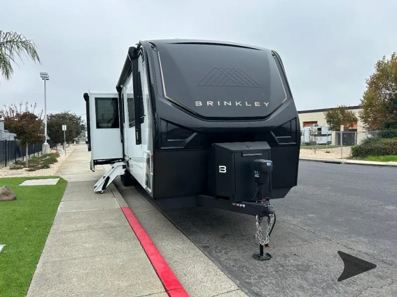 2027 Brinkley Model Z Air 315 - Photo 3