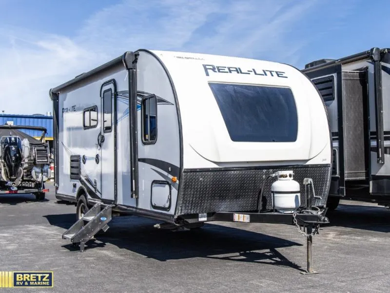 2020 Palomino Real-Lite Mini RL-177 - Main photo