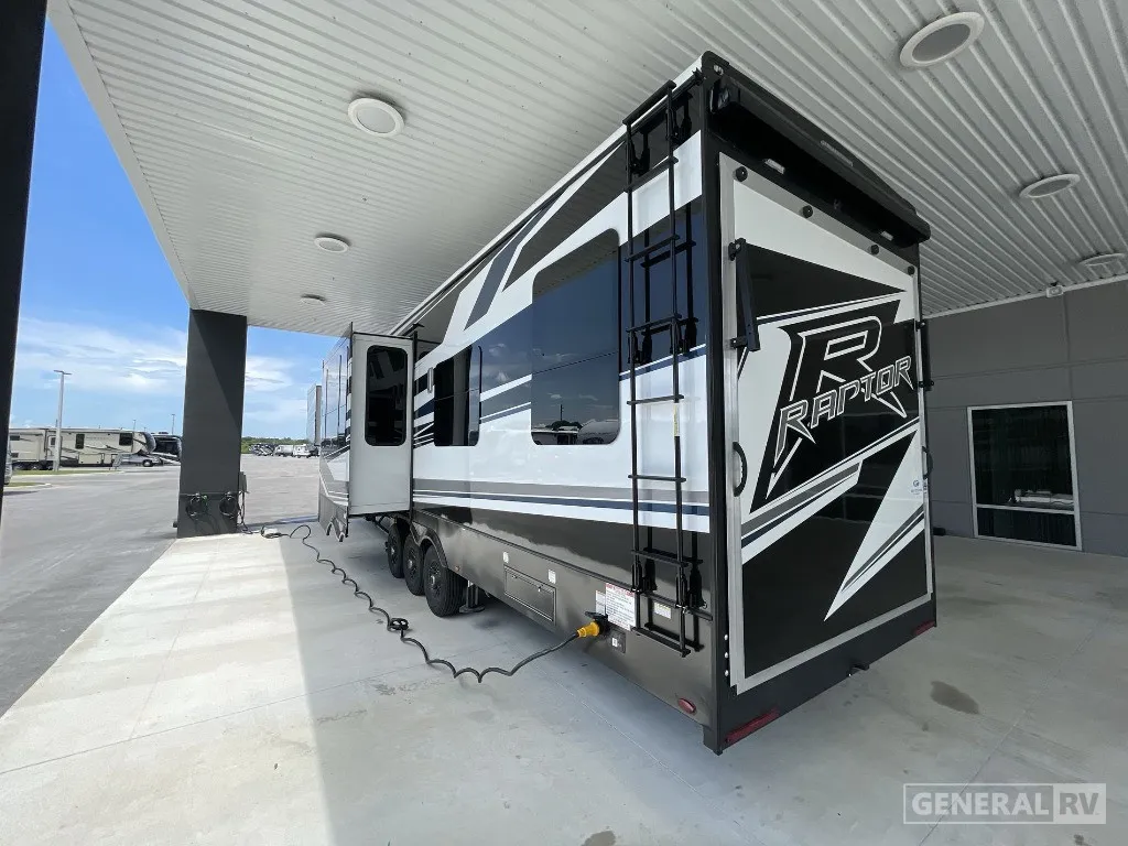 2025 Keystone Raptor 429 - Photo 4
