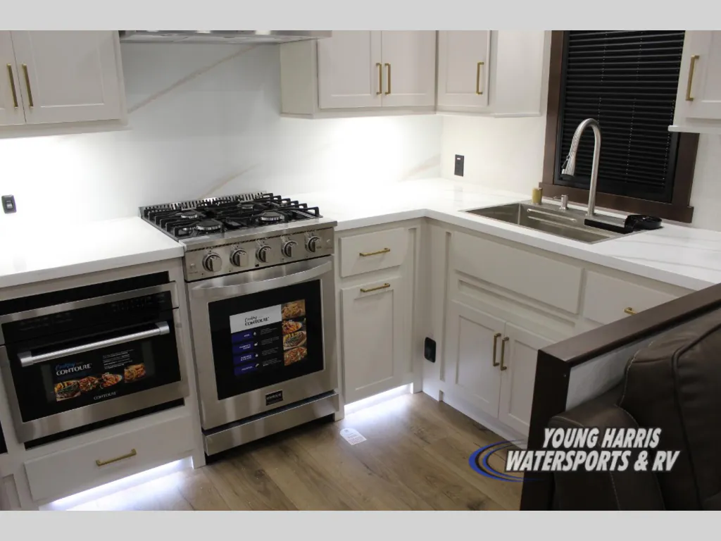 2027 Forest River Cedar Creek 390RK, Photos photo 8
