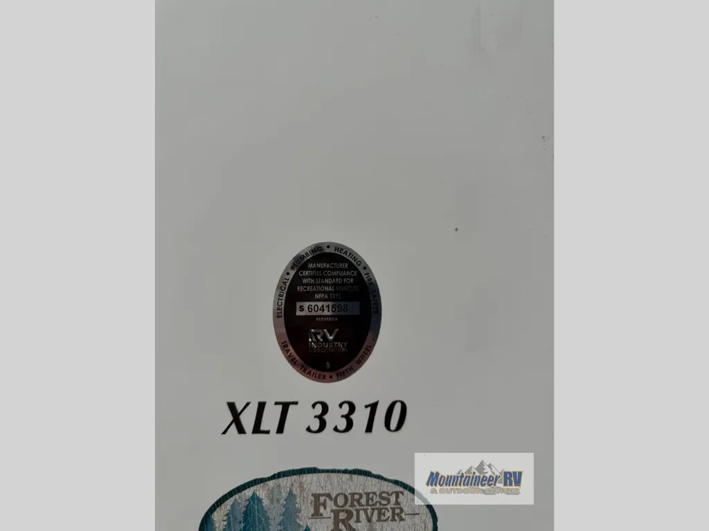 2021 Forest River XLR Hyperlite 3310, Photos photo 11