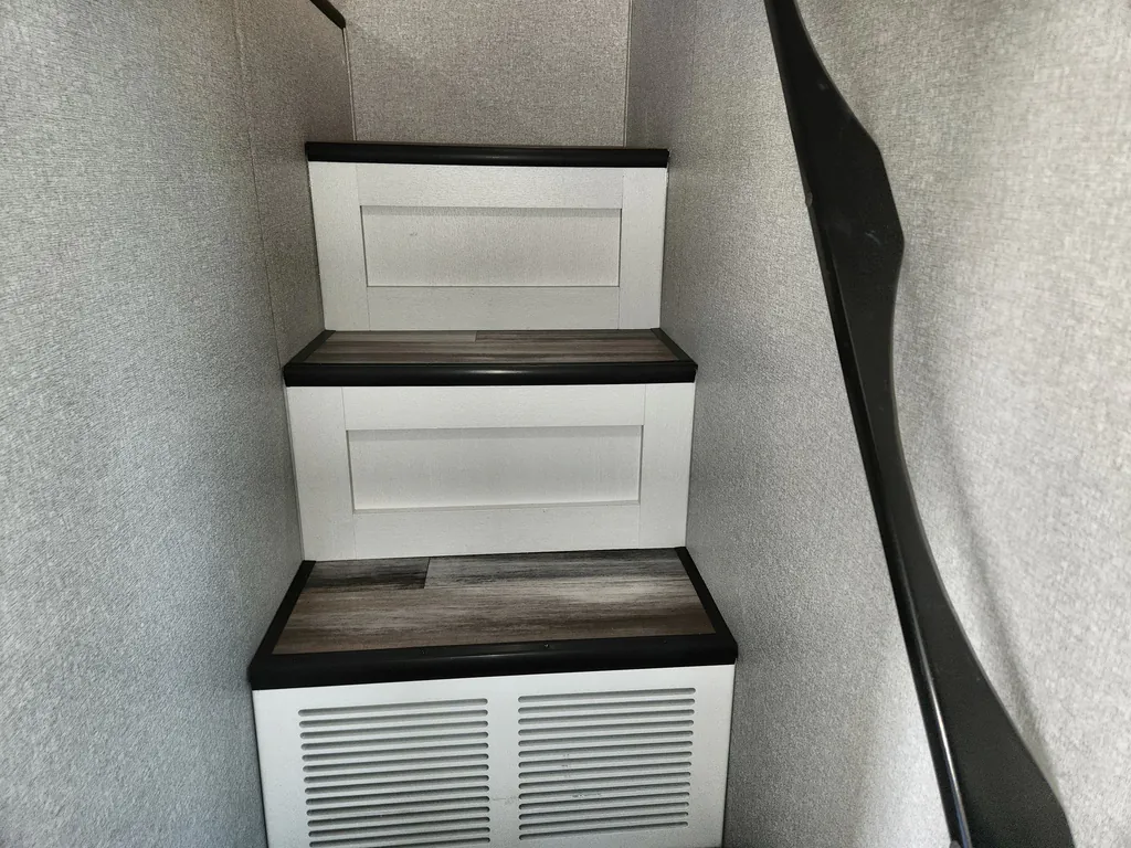 2026 Jayco Jay Flight Bungalow 404LOFT DS, Photos photo 27