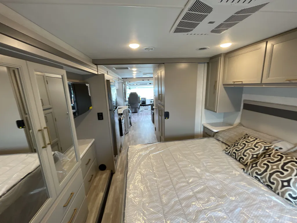 2026 Thor Motor Coach Windsport 29L, Photos photo 29