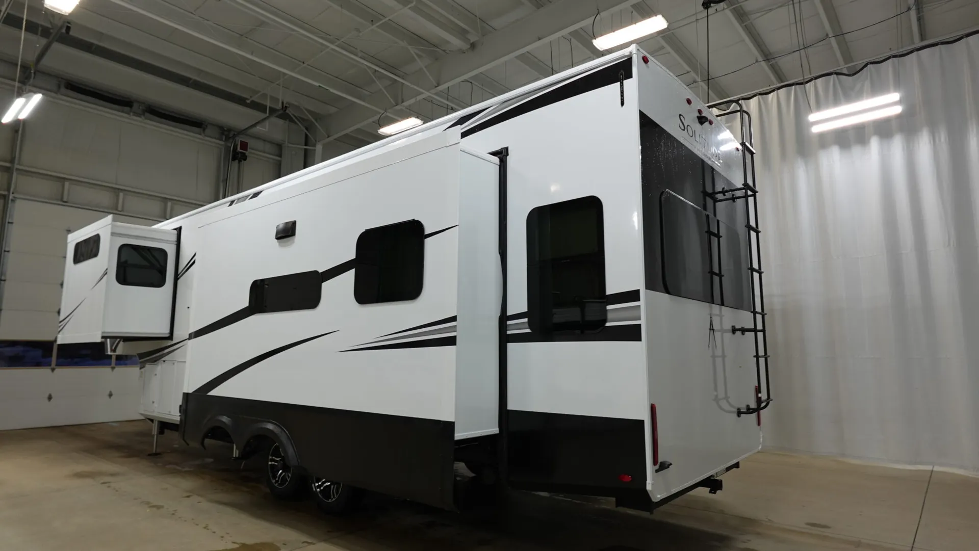 2026 Grand Design Solitude 310GK - Photo 4