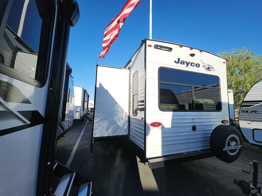 2026 Jayco Jay Flight SLX 262RLSW, Photos photo 4