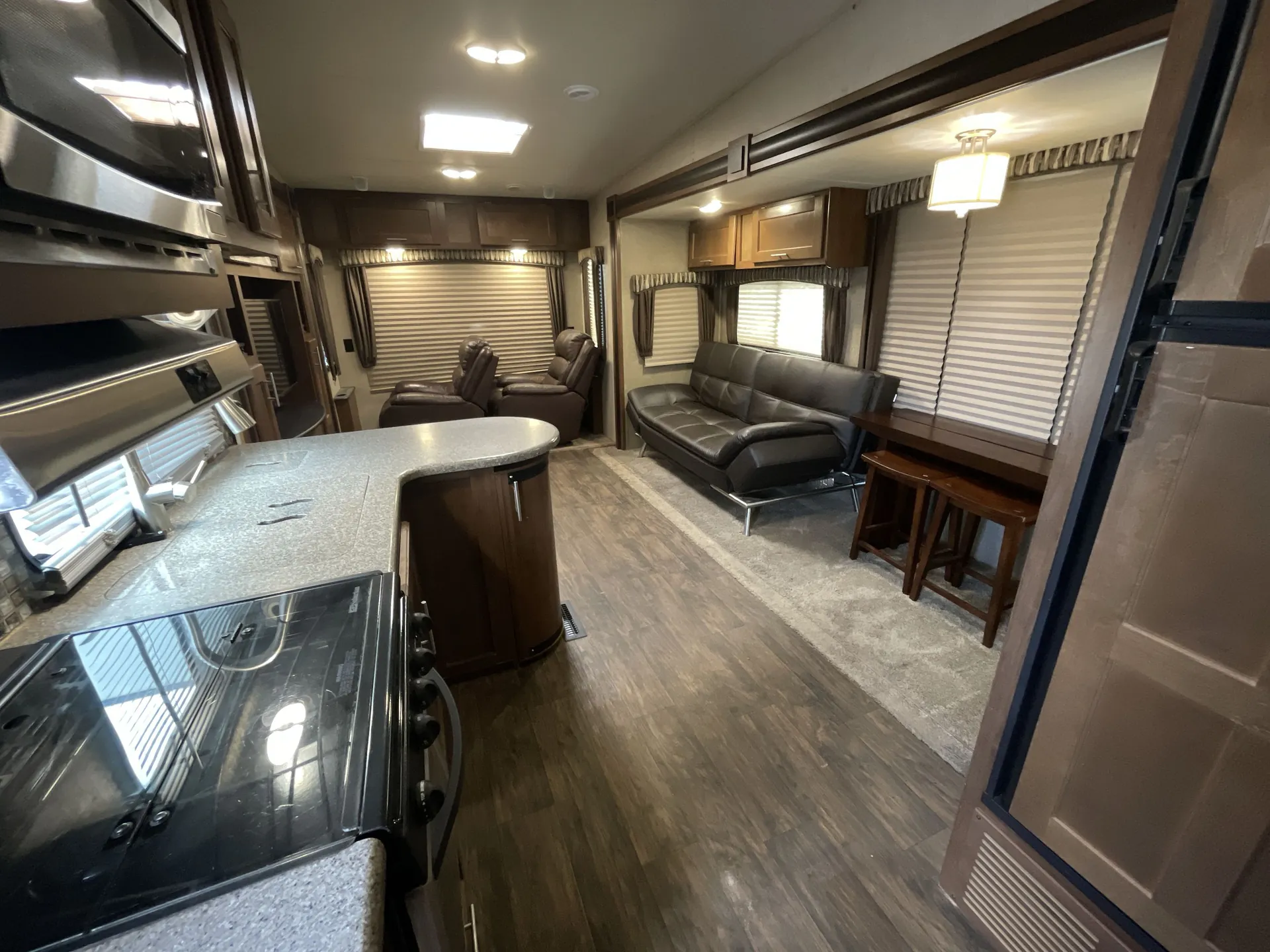 2017 Forest River Wildcat Maxx 317RL — living area main