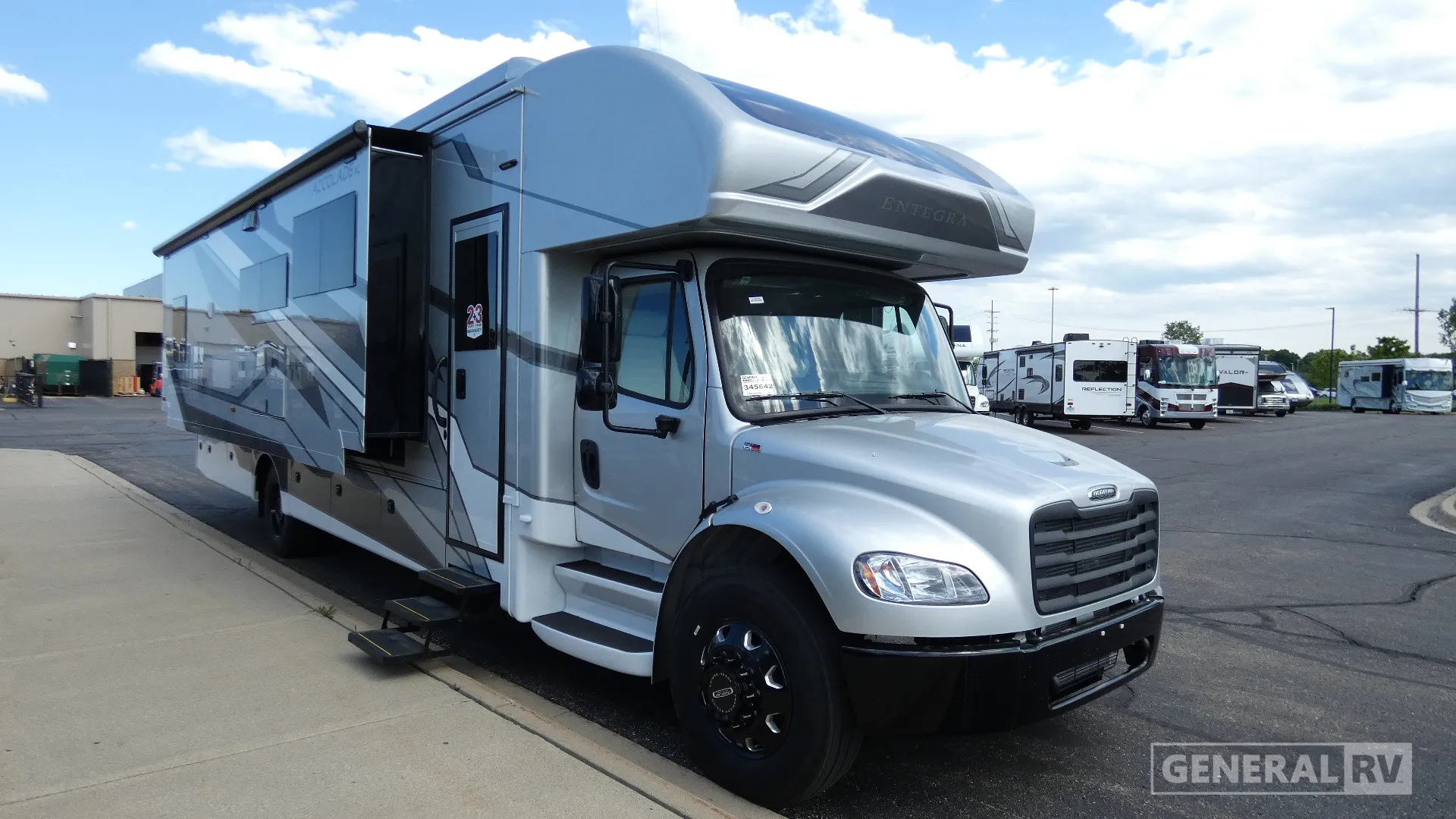 2027 Entegra Coach Accolade XL 37M - Photo 2