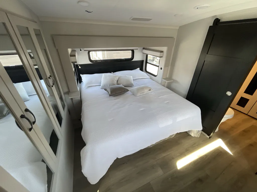 2026 Jayco North Point 387FBTS, Photos photo 20