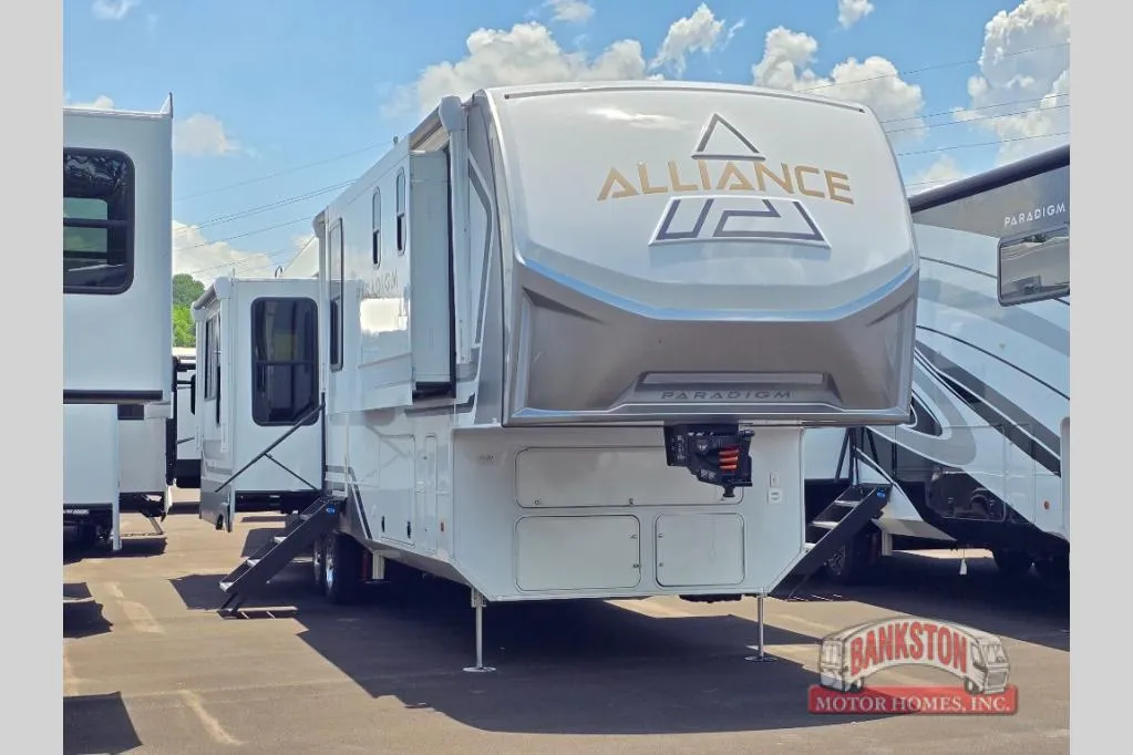 2026 Alliance RV Paradigm 370FB - Photo 2