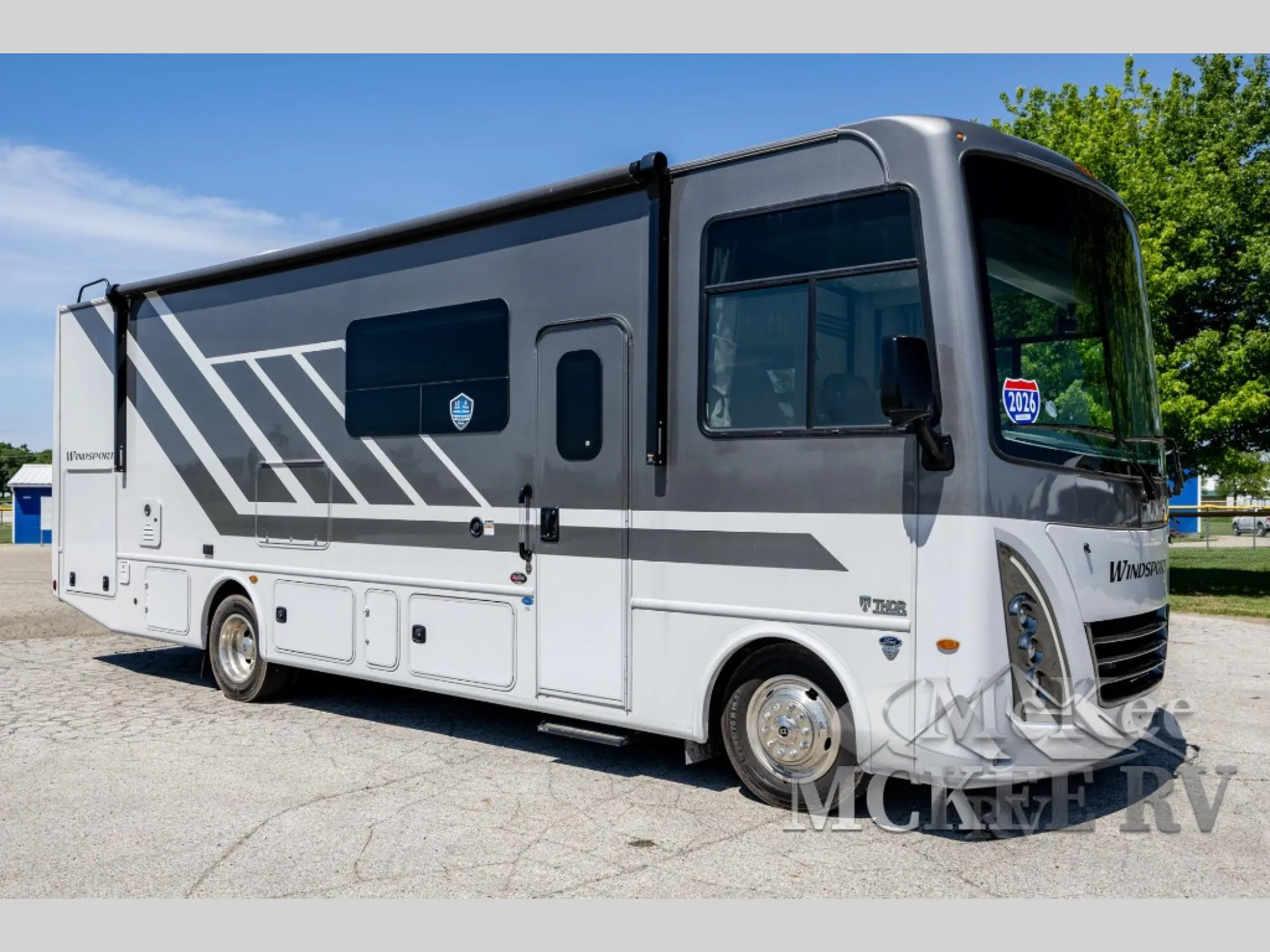 2026 Thor Motor Coach Windsport 29L - Photo 2