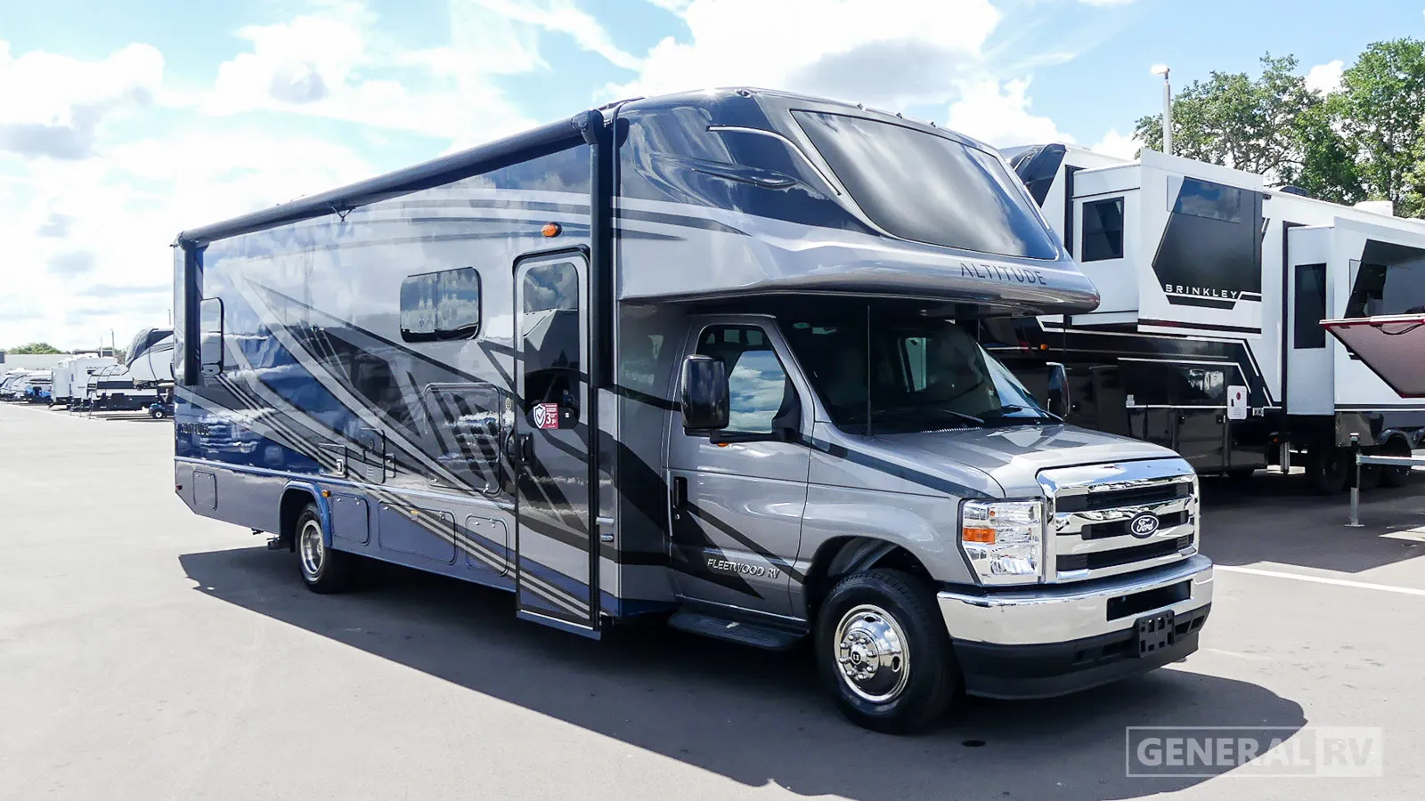 2026 Fleetwood Altitude 29H - Photo 2