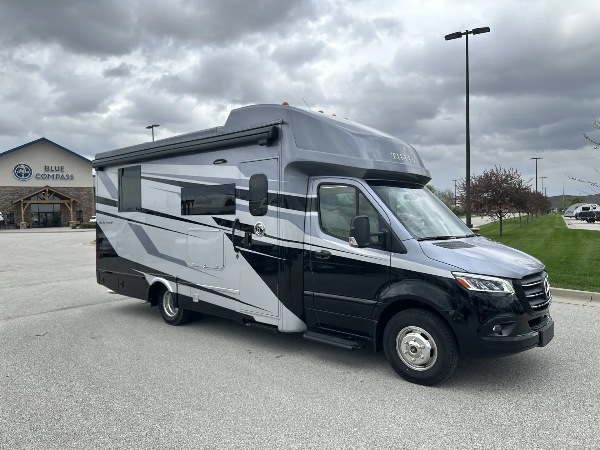 2026 Tiffin Wayfarer 25 XPW