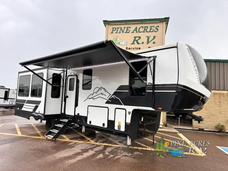 2024 Heartland Big Country 3200RLK - Photo 2