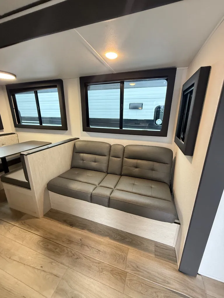 2026 Shasta RVs i-5 Edition 530BQB, Photos photo 11