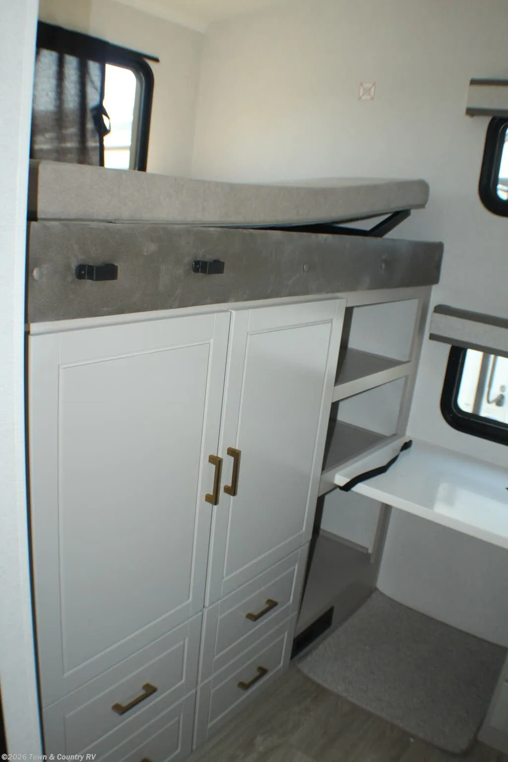 2027 Jayco North Point 391TBBH, Photos photo 27