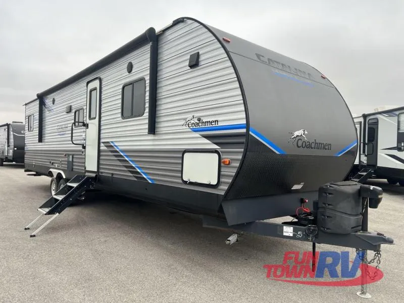 2022 Coachmen Catalina Legacy Edition 343BHTS - Photo 2