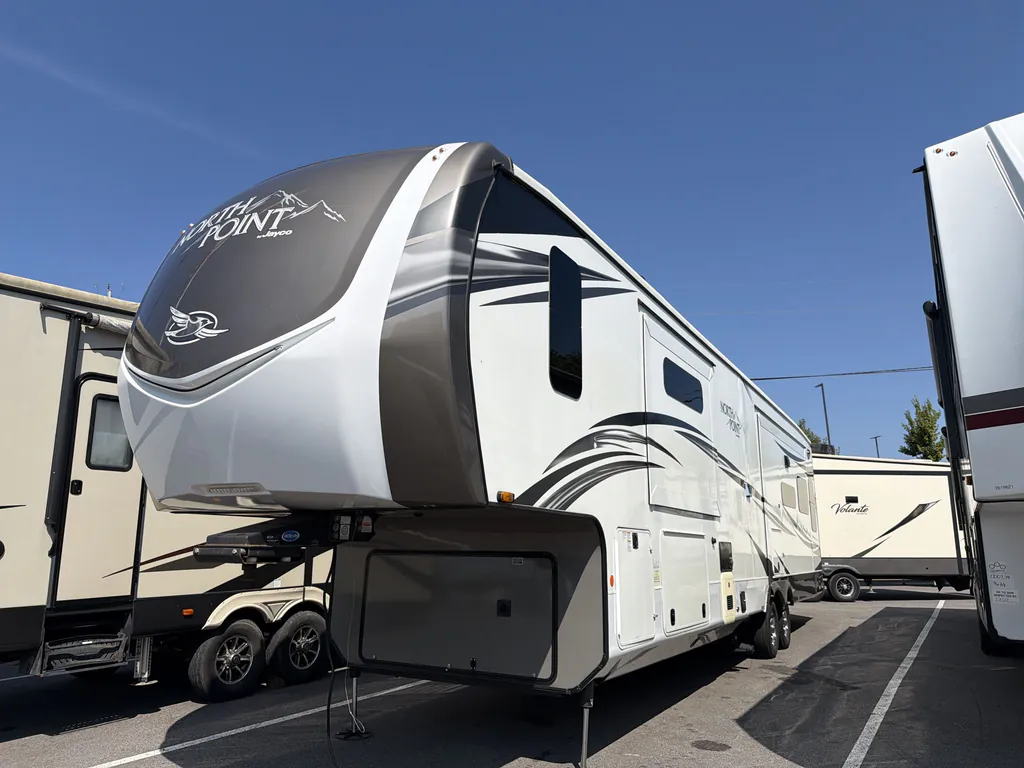 2021 Jayco North Point 387FBTS, Photos photo 5