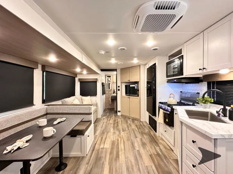 2026 Wayfinder RV GO EXPLORE LTD 252RB - Photo 2