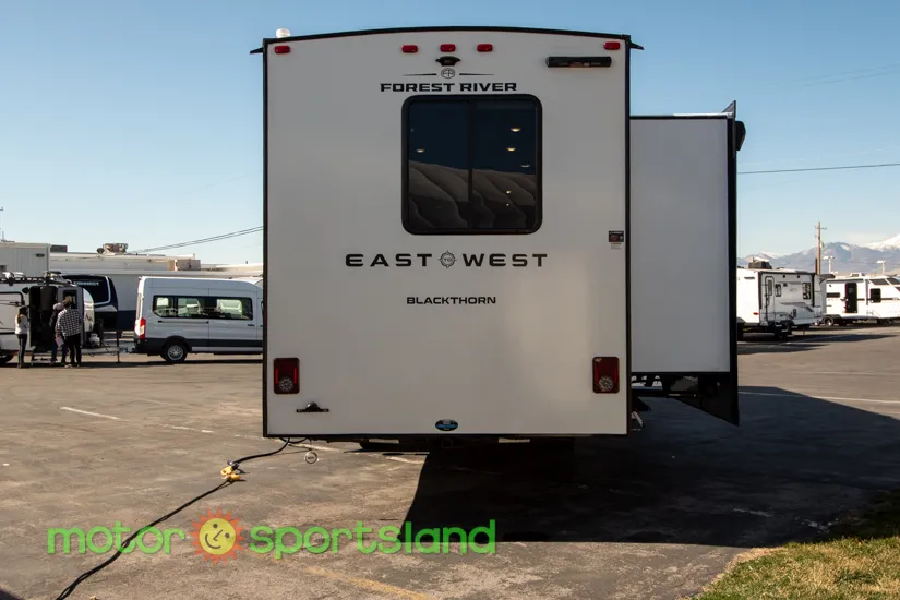 2026 Forest River Blackthorn 3750LK - Photo 4
