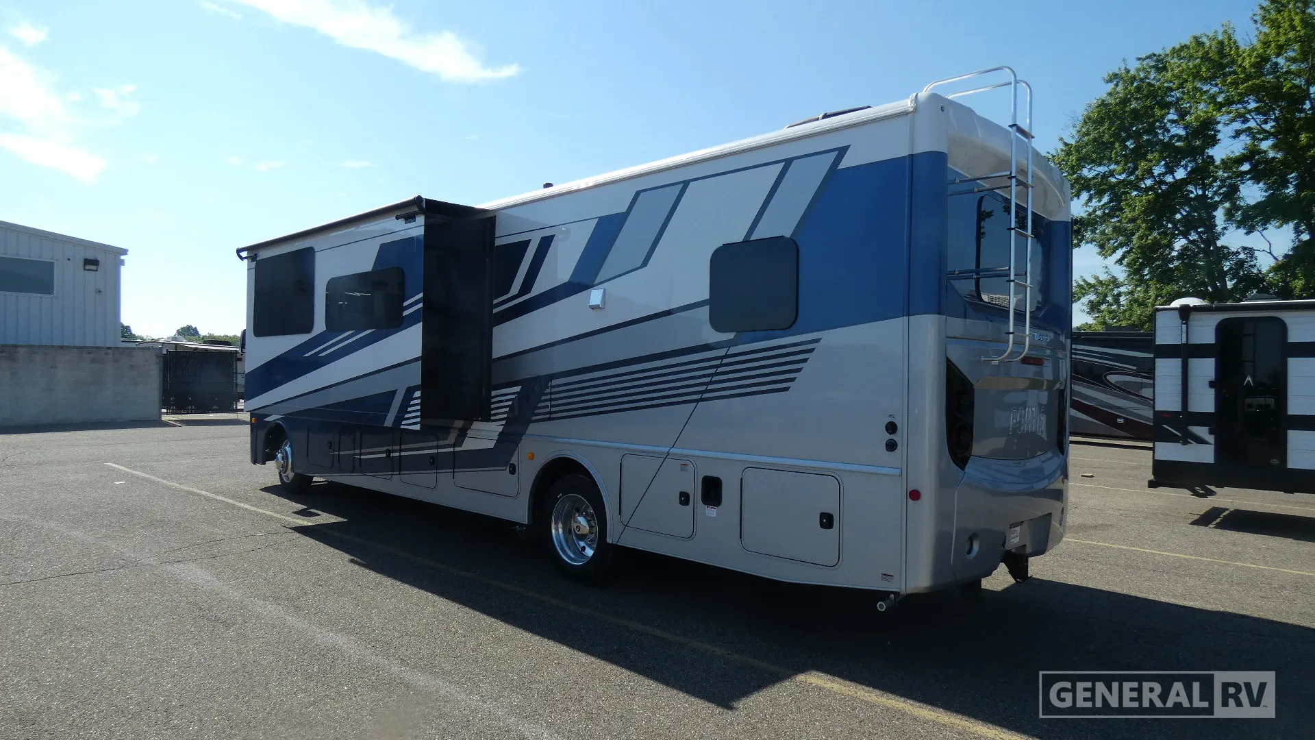 2026 Fleetwood Fortis 34MB - Photo 4