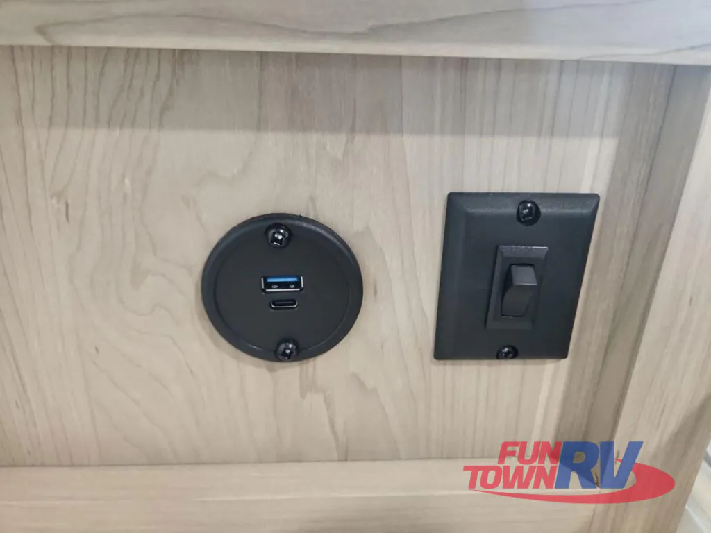 2026 Forest River Rockwood Mini Lite 2109S, Photos photo 20