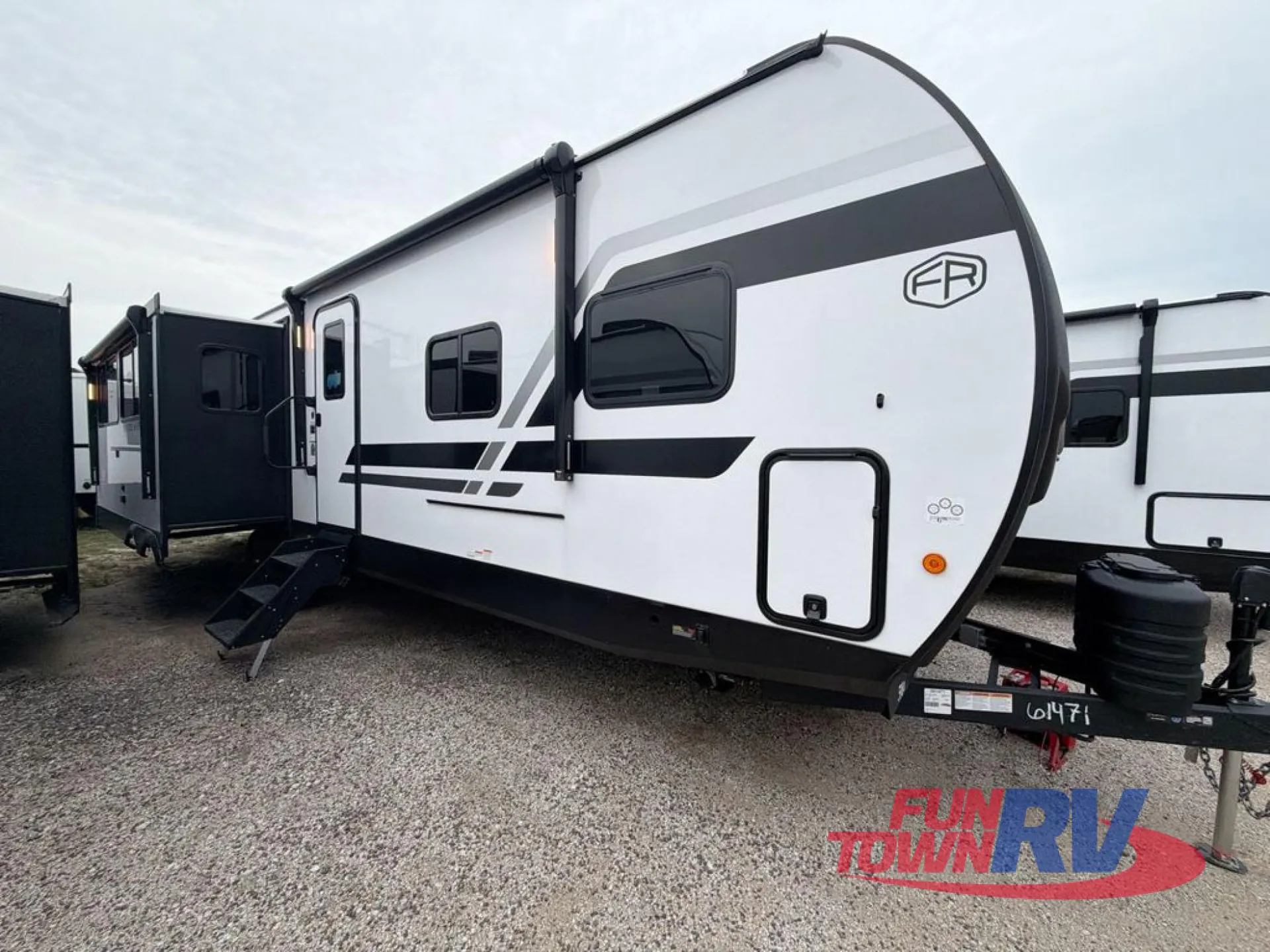 2026 Forest River Solaire 3380RLBT dealer photo 2 from Fun Town RV