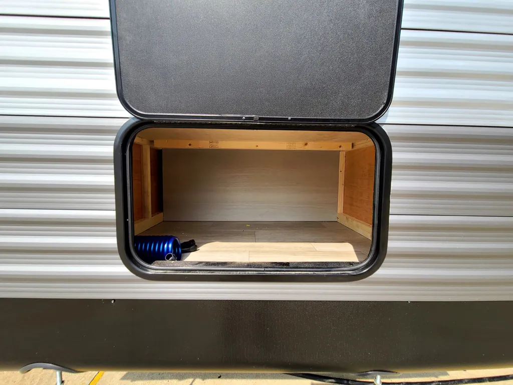 2027 Coachmen Catalina Legacy Edition 333DBDSCK, Photos photo 66