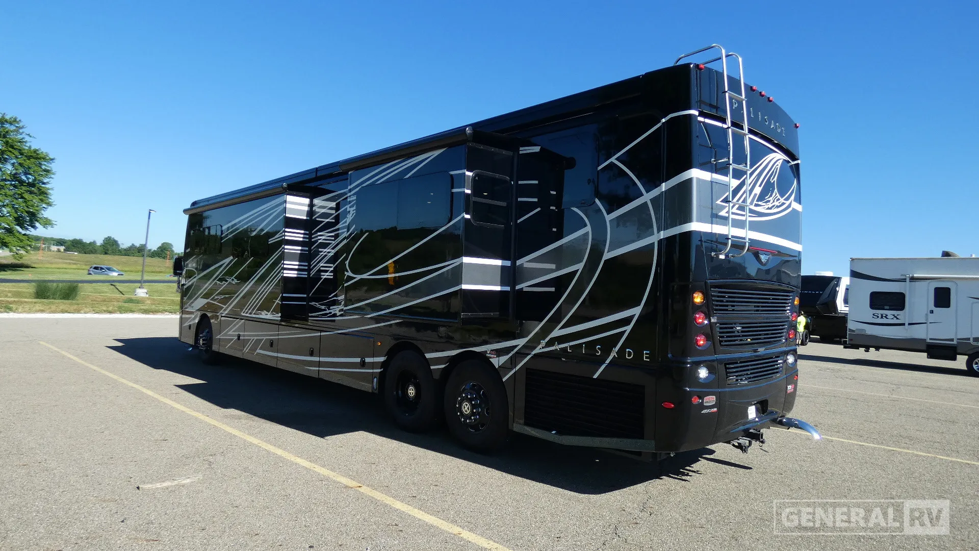 2026 Fleetwood Palisade 45FS - Photo 4