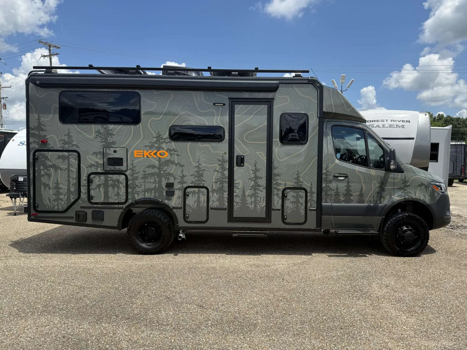 2026 Winnebago EKKO 23B - Photo 2