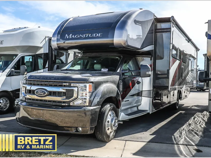 2021 Thor Motor Coach Magnitude BH35 - Photo 4