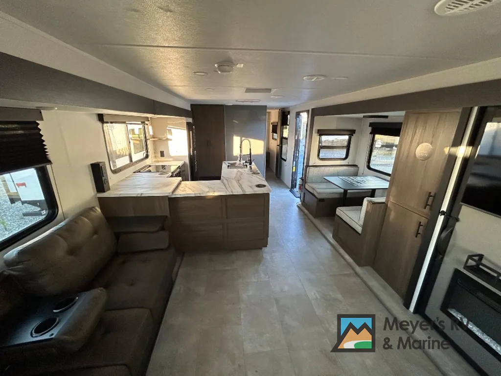 2027 Forest River Tracer 286RL, Photos photo 9