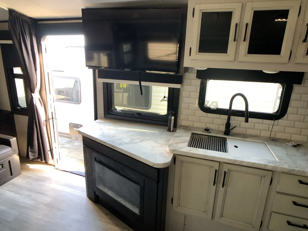 2023 Jayco White Hawk 25MBH, Photos photo 12