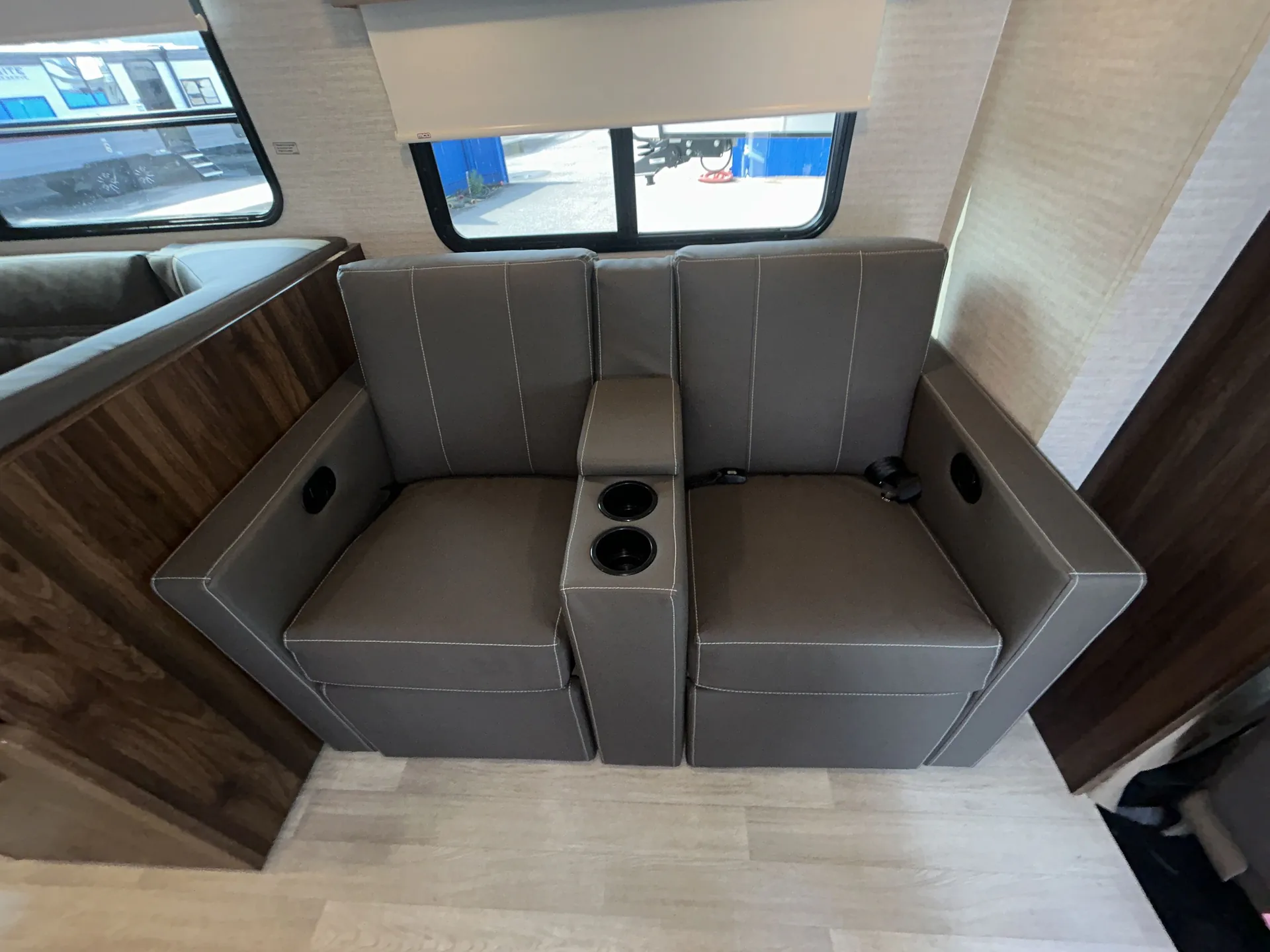 2025 Winnebago Spirit 31K — living area main